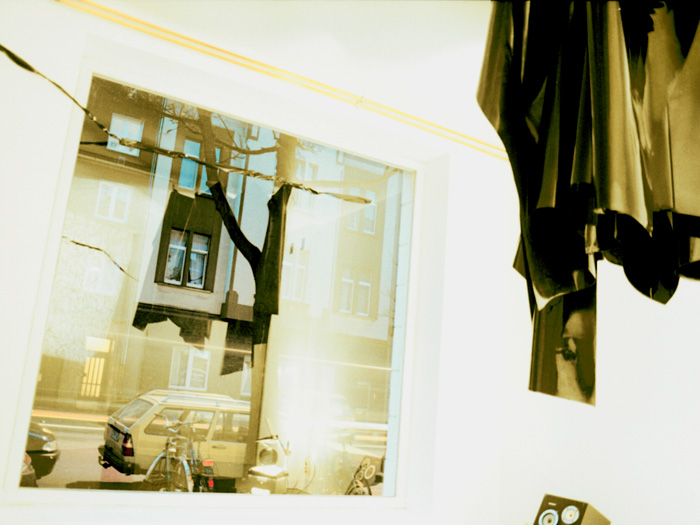 uncanny_kingdom_detlef_weinrich_01